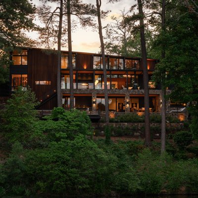 Lakeview Residence