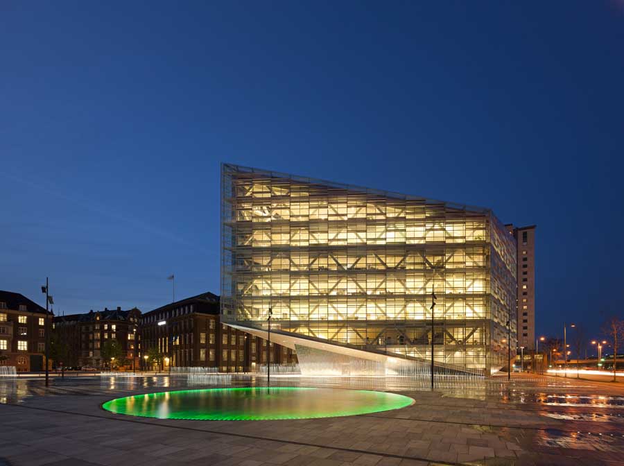 http://www.e-architect.co.uk/images/jpgs/copenhagen/the_crystal_copenhagen_s010811_1.jpg