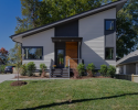 (2025) New in Colonial Village