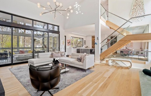 503 OAKLAND DR RETREAT