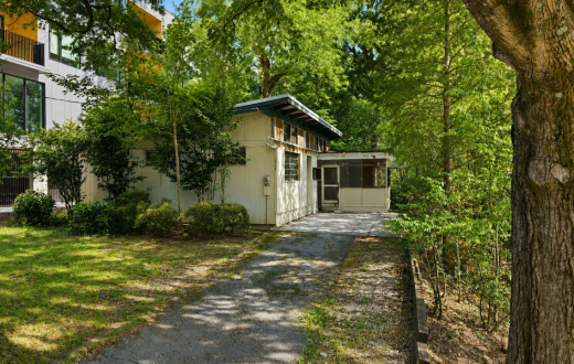 L.H. & Lizzy Jobe House