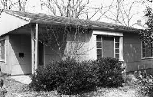 (1949) C Hill's Remaining Intact Lustron