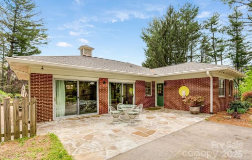(1957) Passive Solar Ranch w/ Style