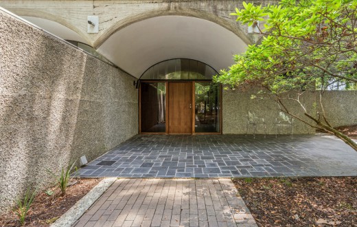 Iconic Modernist Home in Coker Hills