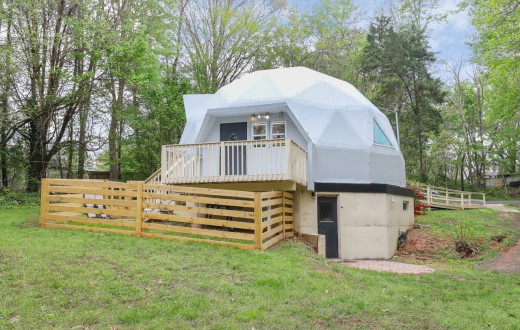 Geodesic Dome on 4.5 Acres