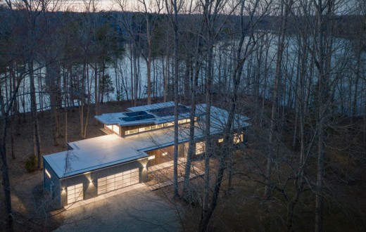 MODERNIST WATERFRONT ON LAKE ORANGE