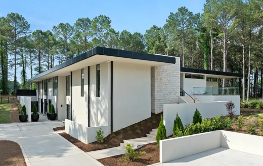 (2024) 10+ Car Garage, Furnished