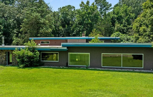 (1954) Charming in Durham
