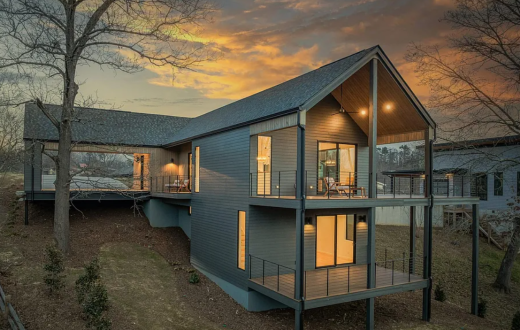 (2025) Beauty Near the French Broad