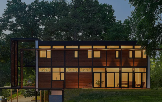 (2025) In Raleigh's Village District