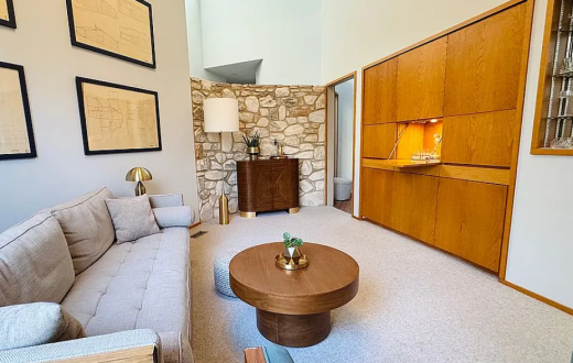 (1980, 2020) MacGregor Downs Stunner